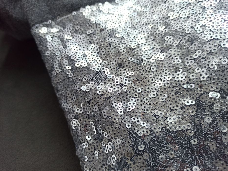 Bluza, jesień,cekinowe rękawy