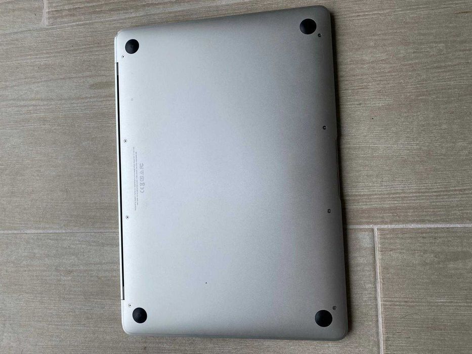 Macbook Retina 12’’ (2017)