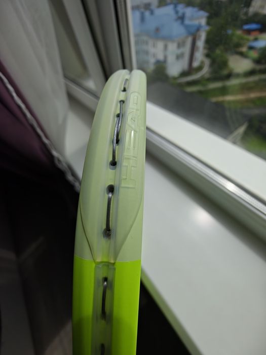 теннисная ракетка Head Extreme MP L (2024)