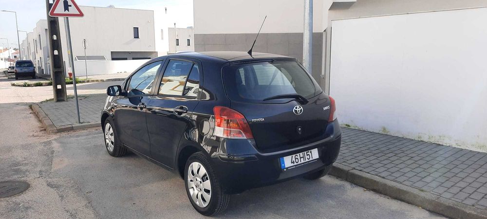 Vende-se Toyota Yaris de 2009 — photo 3