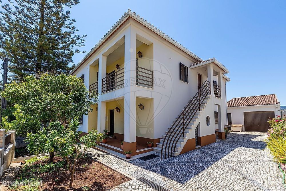 Moradia T5 para venda