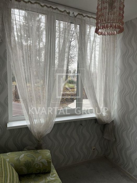 Затишна квартира біля парку та школи 42.5м2