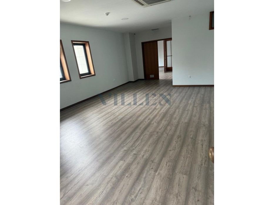 Escritório no Centro de Santo Tirso com 313,4 m² e Potencial para T...