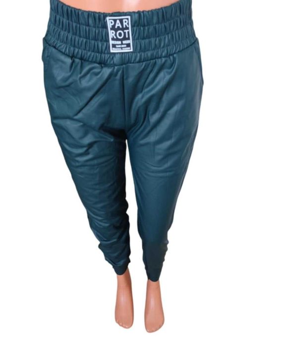 Spodnie skórkowe dresowe damskie czarne S/M