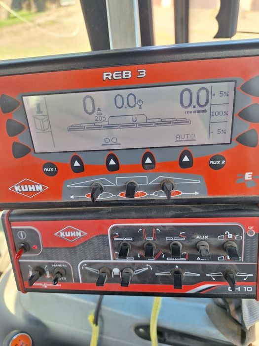 Opryskiwacz Kuhn Lexis 3000
