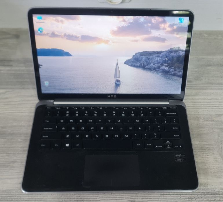 Dell XPS, Intel i7, 8GB ram, 256 SSD m.2, 13.3 cala, slim