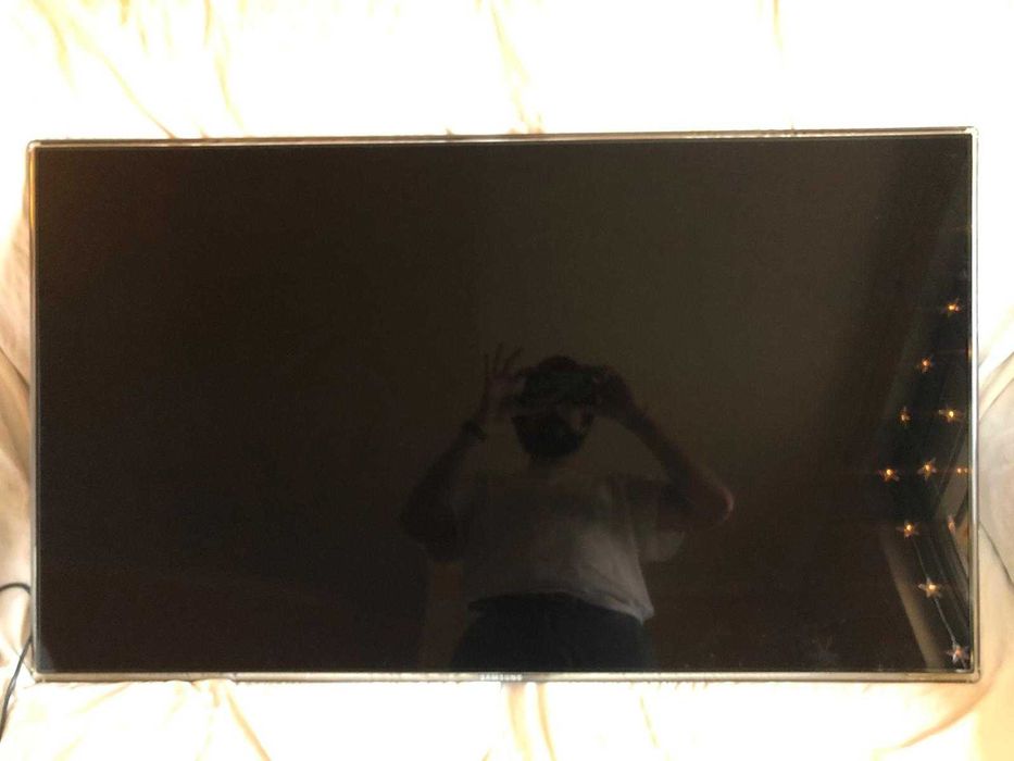 TV Samsung smart 47'' (120cm) LED fullHD