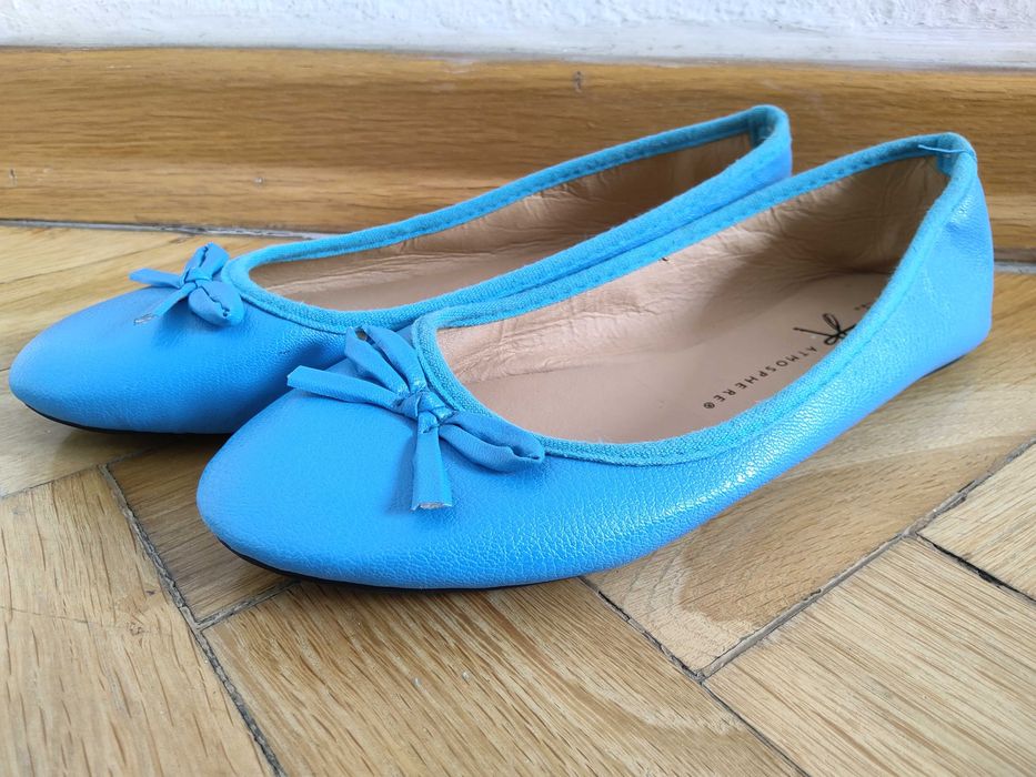 Buty, balerinki, dwie pary za 30 zł.