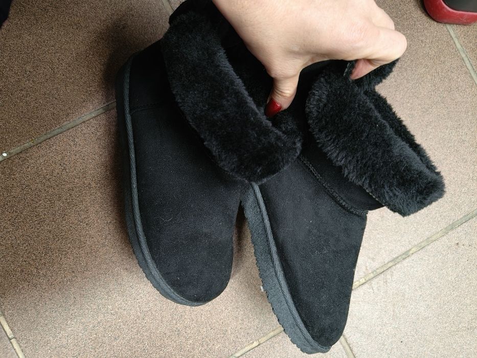 Buty  emusy śniegowce na futerku