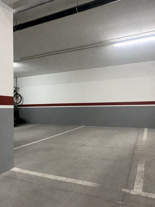 Lugar de garagem para arrendamento