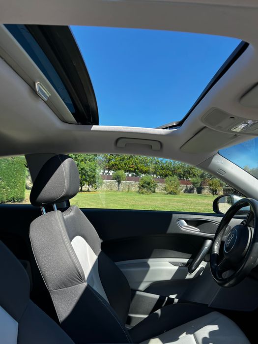 Audi A1 1.6 TDI 105cv 2011