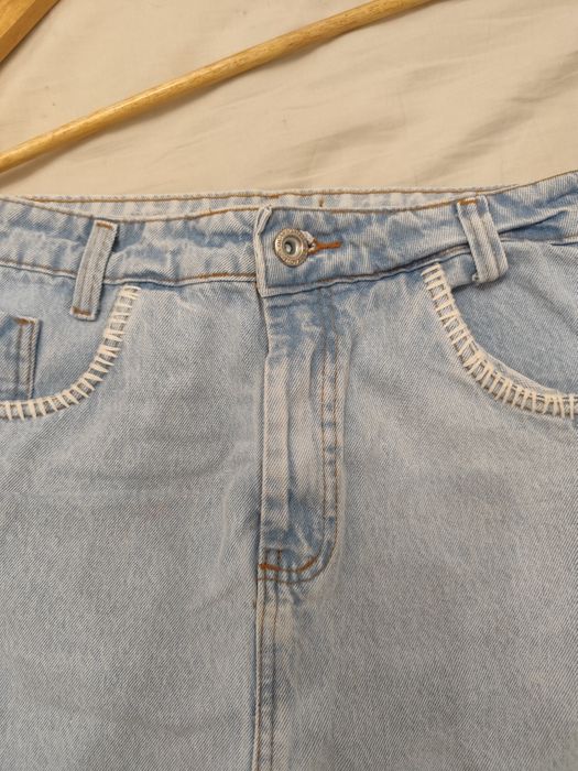 Saía jeans bordada