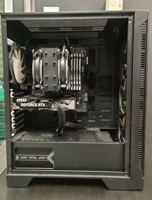 PC Gaming Ryzen 5700x + RTX 5060