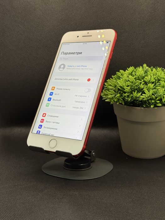 Продам iPhone 7 Plus 128GB Red