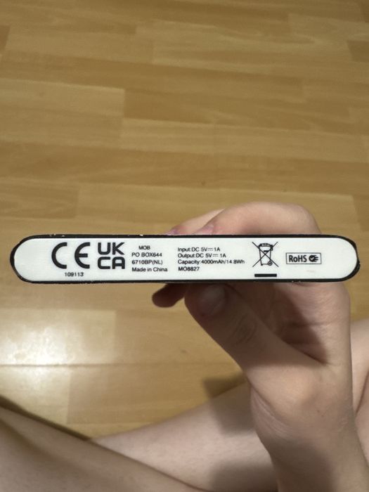 powerbank stan idealny