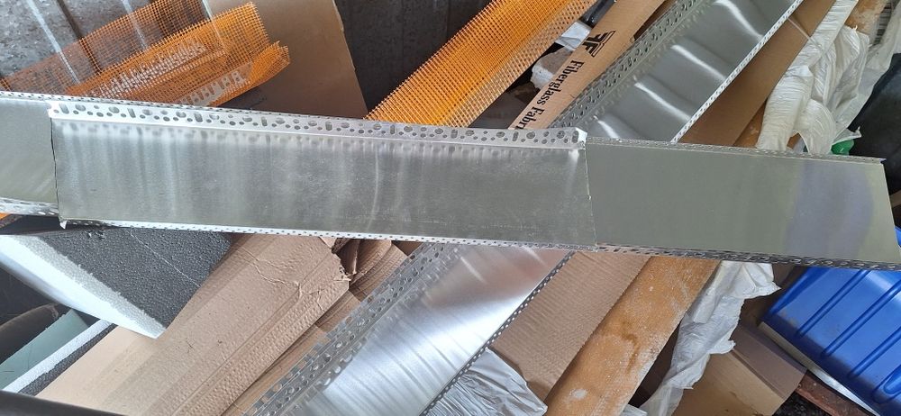 Listwy startowe cokolowe