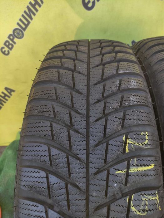 Шини Bridgestone BlizzakLM001 215/65R17 Пара Зимові Б/у Склад Оригінал