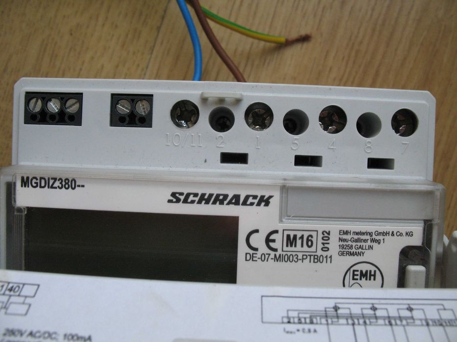 Licznik energii elektrycznej Schrack MGDIZ 380.