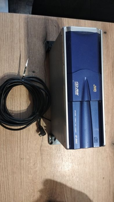 Zmieniarka CD/MP3  JVC CH-X1500