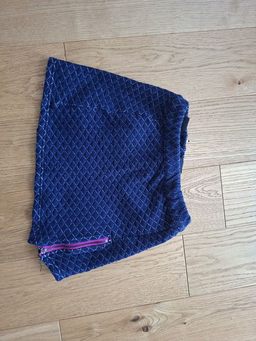 Spódniczka granatowa 140