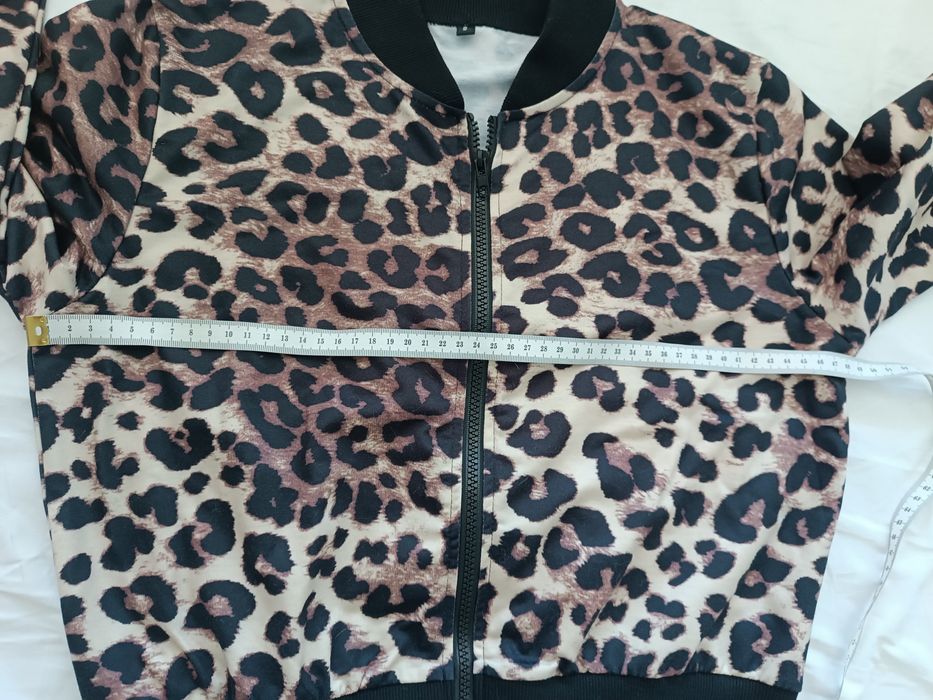 Casaco leopardo novo