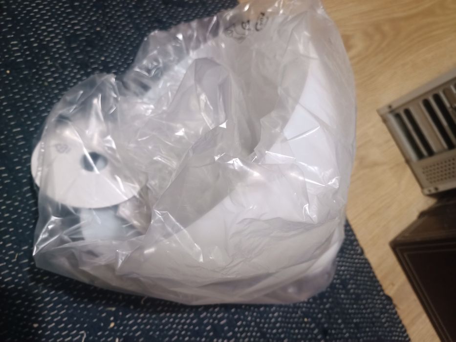 Candeeiro de teto IKEA novo incluí lâmpada