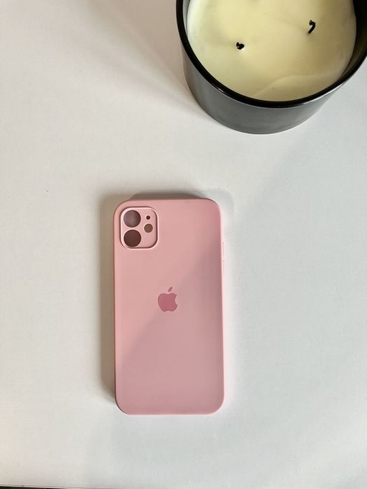 Чехлы на  iPhone 11 soft case