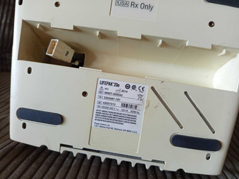 Defibrylator Physio Control Lifepak 20e ( 2014r )