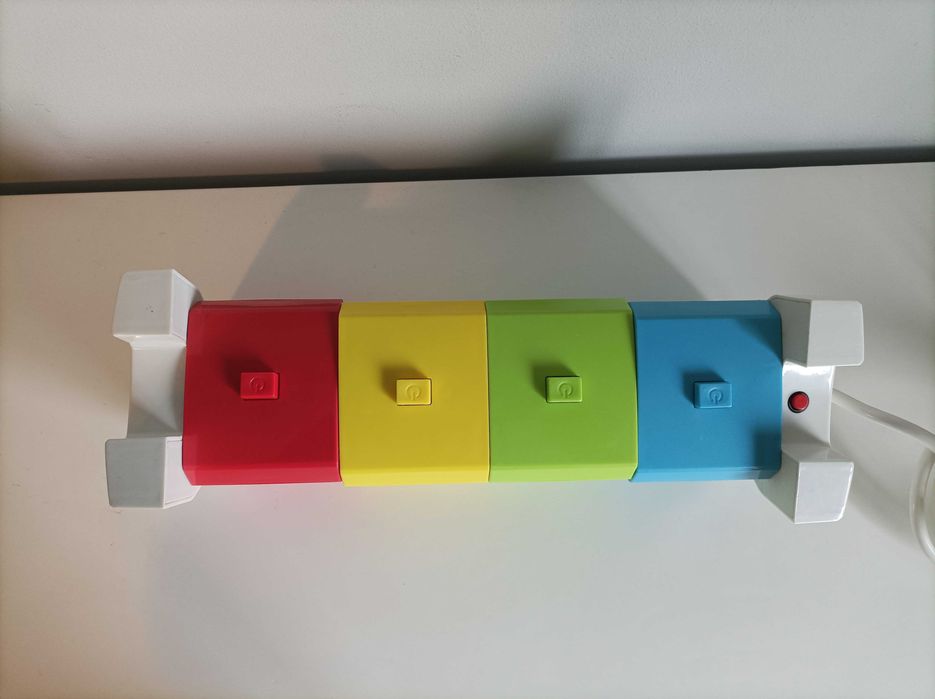 Bloco Tomada Premium giratória com portas USB | Super linda e Colorida