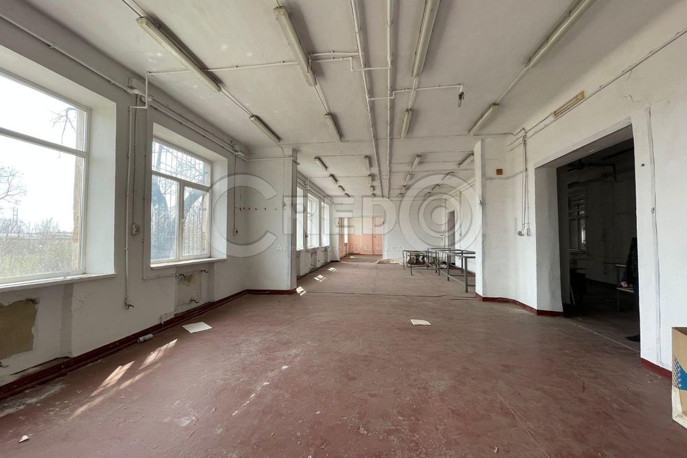 Продаж окремо розташованої будівлі (район Фрунзе).