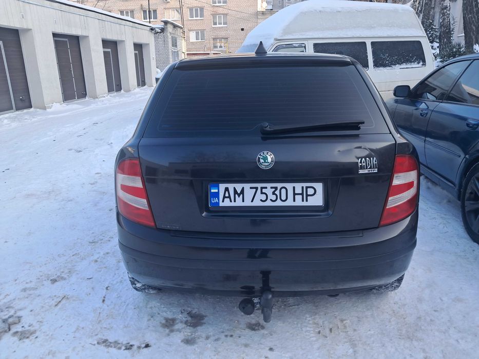 Шкода фабія 2005