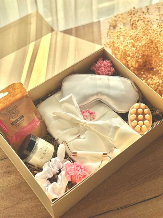 RelaxBox - chwila relaxu - box prezentowy biel