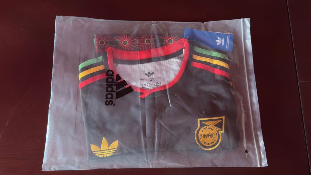 Camisola Jamaica 2026 – Edição Especial Bob Marley (Nova)