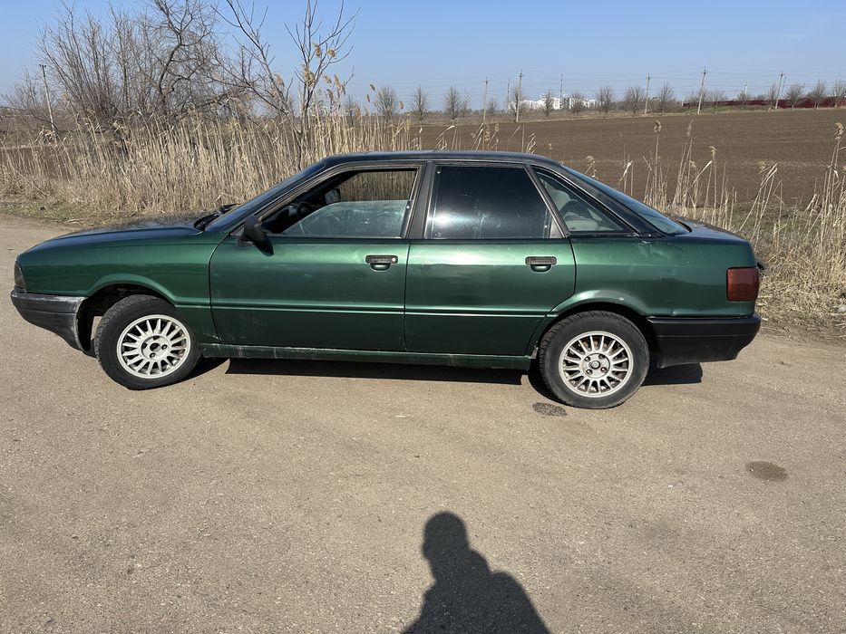 Audi 80 b3 1.6 бензин