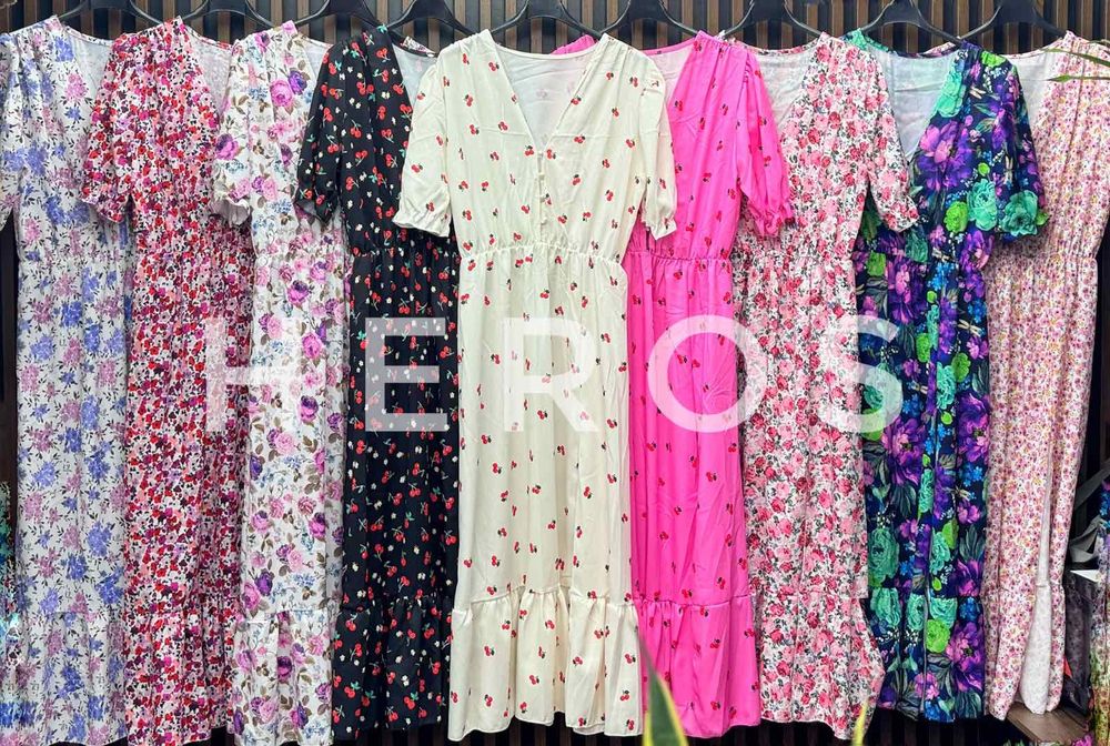 Sukienka,midi,,rozciecie