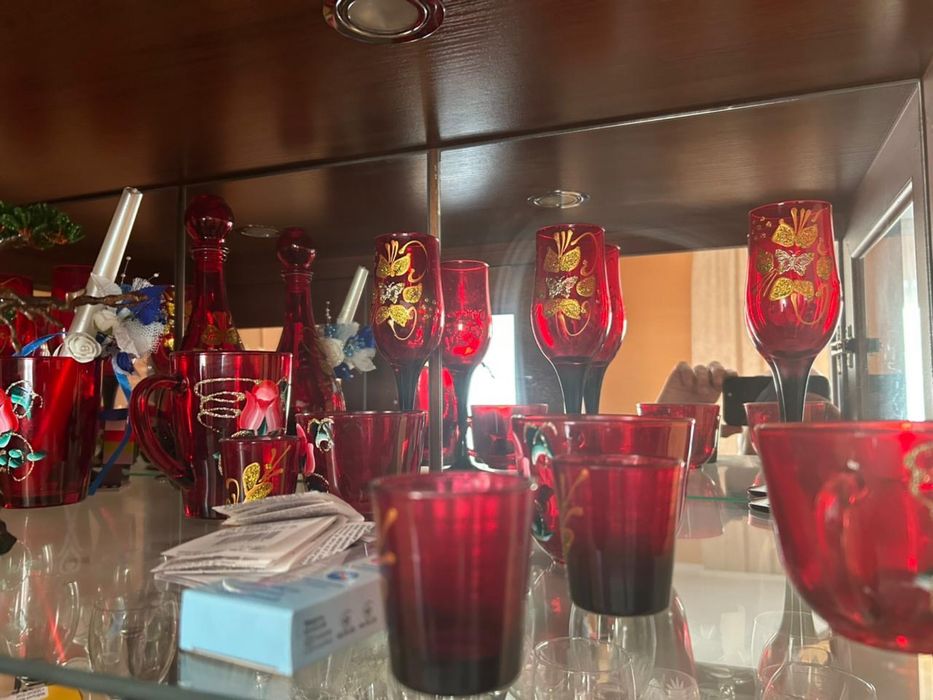 Набір бокали , стопки , кружки