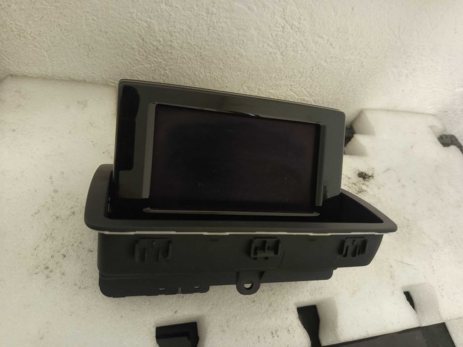 Wyświetlacz Radia Nawigacji AUDI Q3 8U0 , 8U0.857.273A