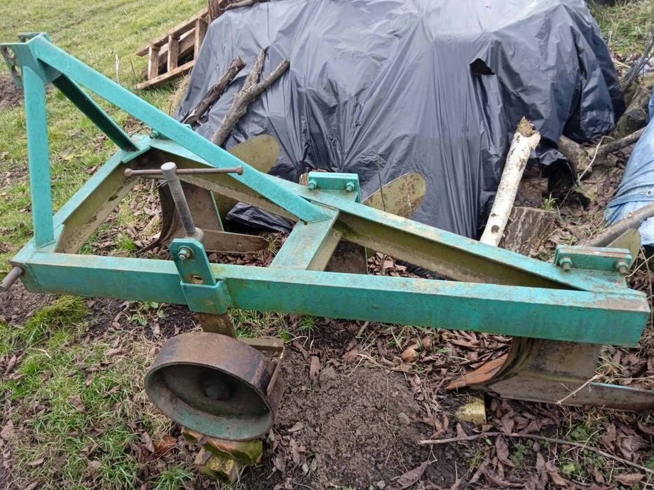 Продам плуг до МТЗ/юмз