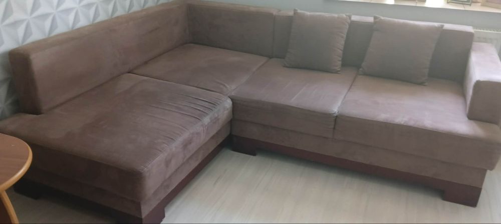 Kanapa narożna kolor brązowy