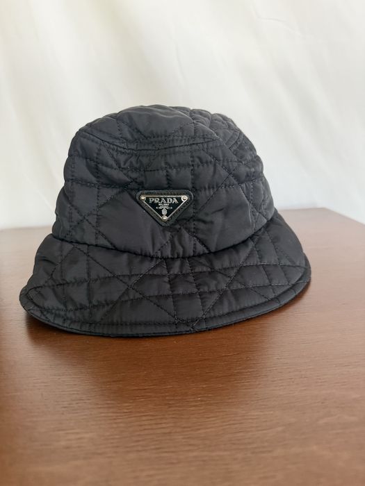Шляпи Prada  весна / осінь