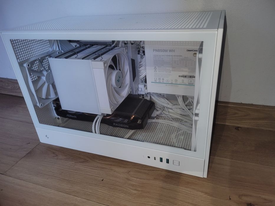 Komputer gamingowy Biały Ryzen 7500F  32GB DDR5  B850  Gwarancję Win 11 AM5