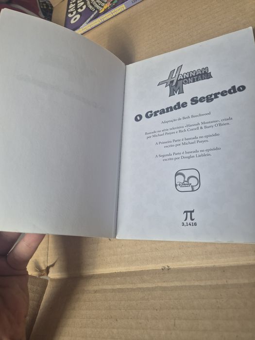 Livro "Hannah Montana - O Grande Segredo"