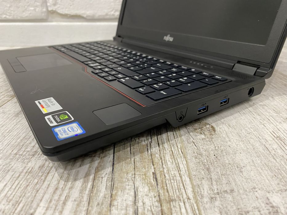 Ноутбук Fujitsu Celsius H780 i7-8750H/16DDR4/512SSD/Nvidia P600 4Gb