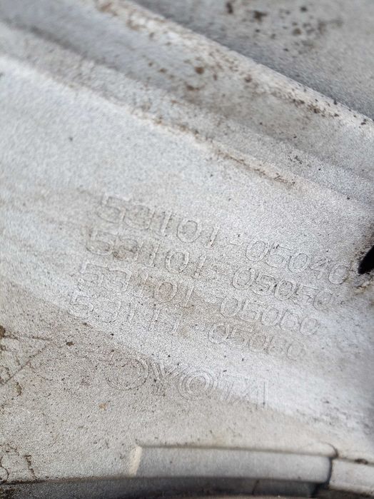 toyota AVENSIS T27 12-15 LIFT grill przód atrapa chłodnicy kolor 040