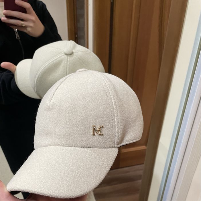 Нова кепка осінь