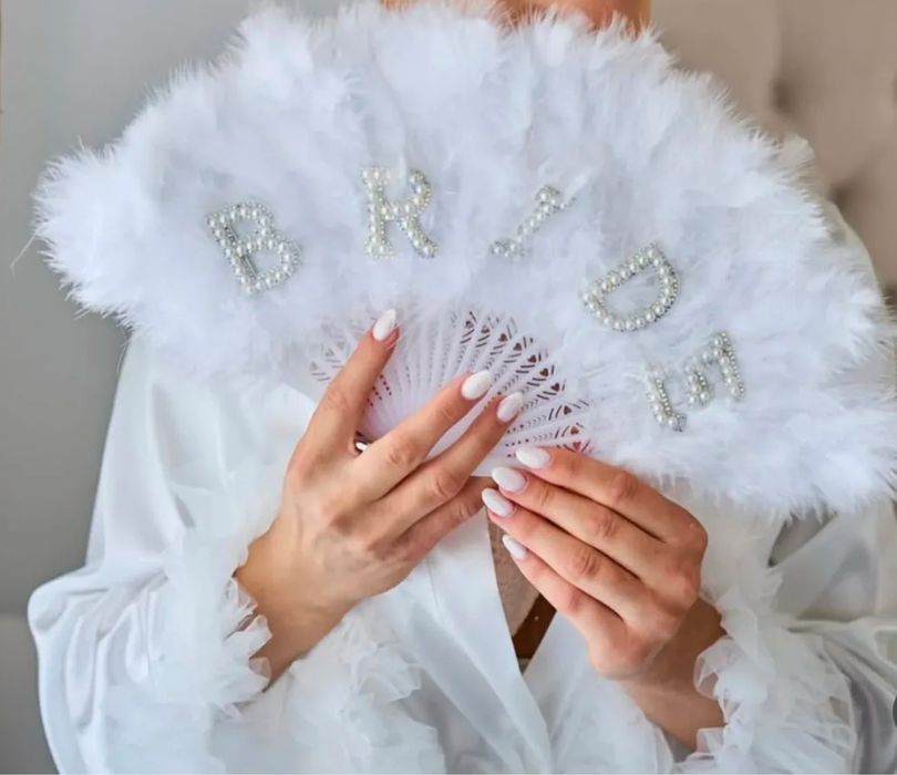 Віяло і шарики  bride,скляні скрині,повязки на ніжку