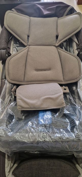Carrinho NUNA Trio Completo + Isofix (Excelente Estado)