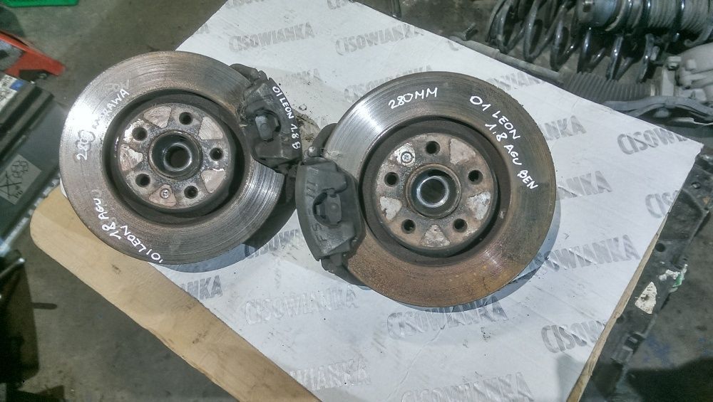 zwrotnica/piasta vag 1,4, 1,6, 1,8, 1,9 tdi/sdi golf bora leon octavia