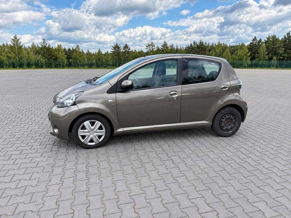 Toyota Aygo 1.0 benzyna | 2013 |