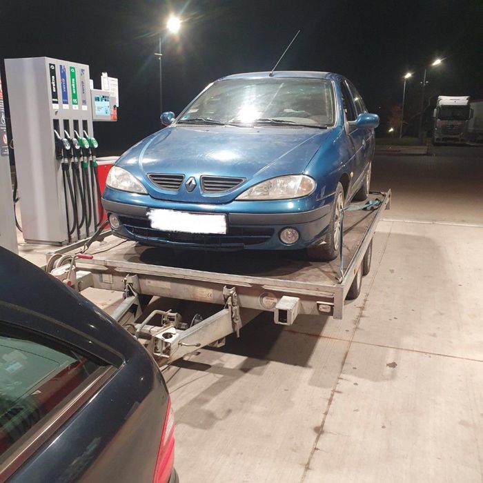 Renault Megane I po lift 1.6 16v benzyna niebieski MV408 na części